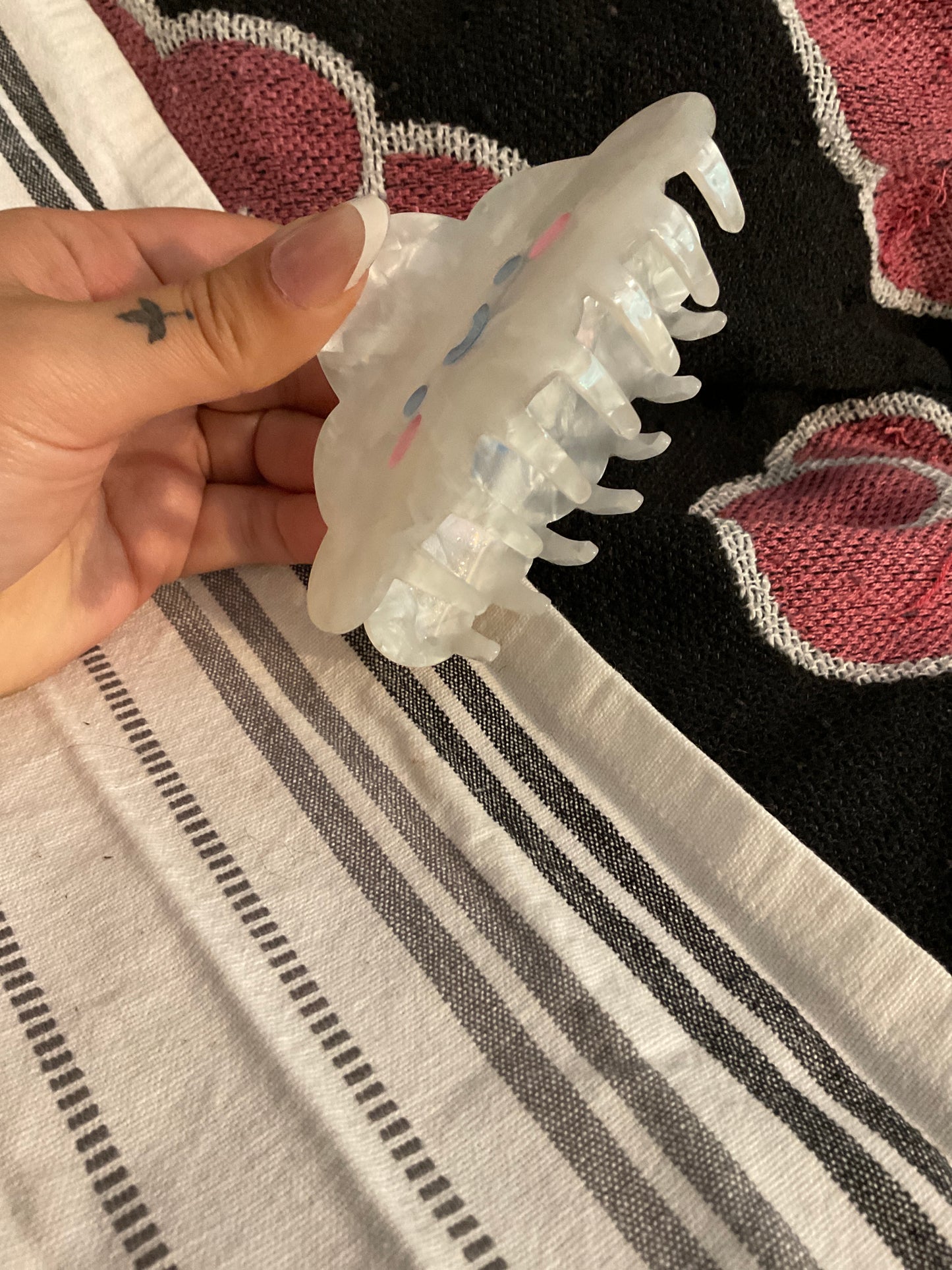 Cloud hair clip