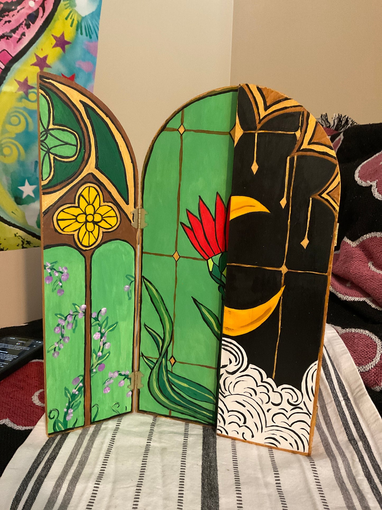 Trifold stained window painting