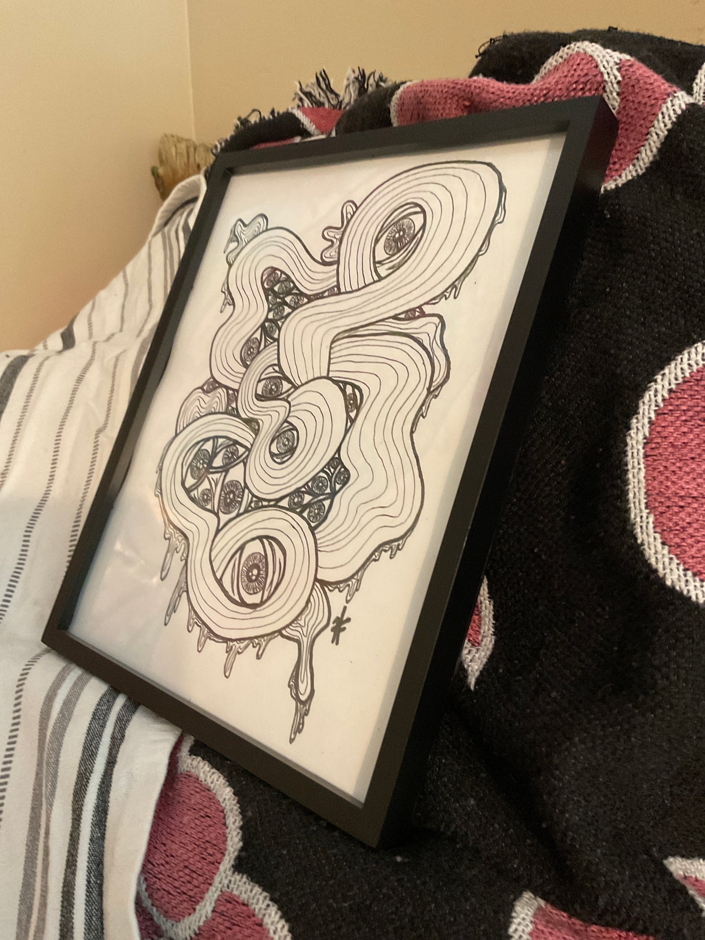 Pen and ink void of eyes